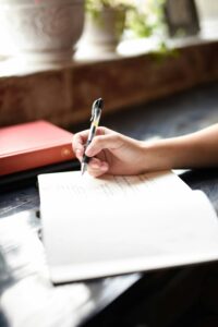 Exploring Diverse Topics: A SekilasPesan Guide